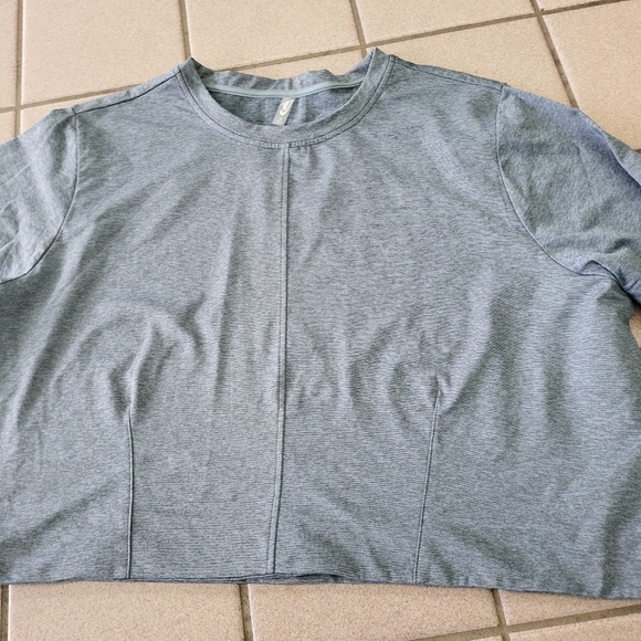 NWT Women's 2X MTA Sports Blue Long Sleeve Crewneck Crop Active Top Fast Dri - Picture 7 of 7